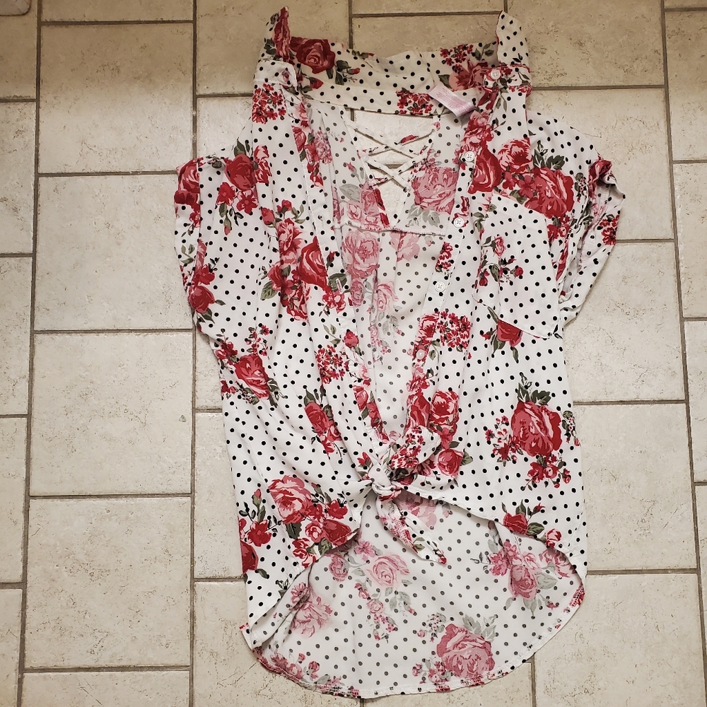 Collared button up shrt